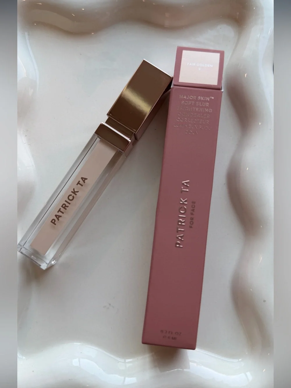 NIB PATRICK TA  Major Skin Soft Blur Brightening Hydrating Concealer